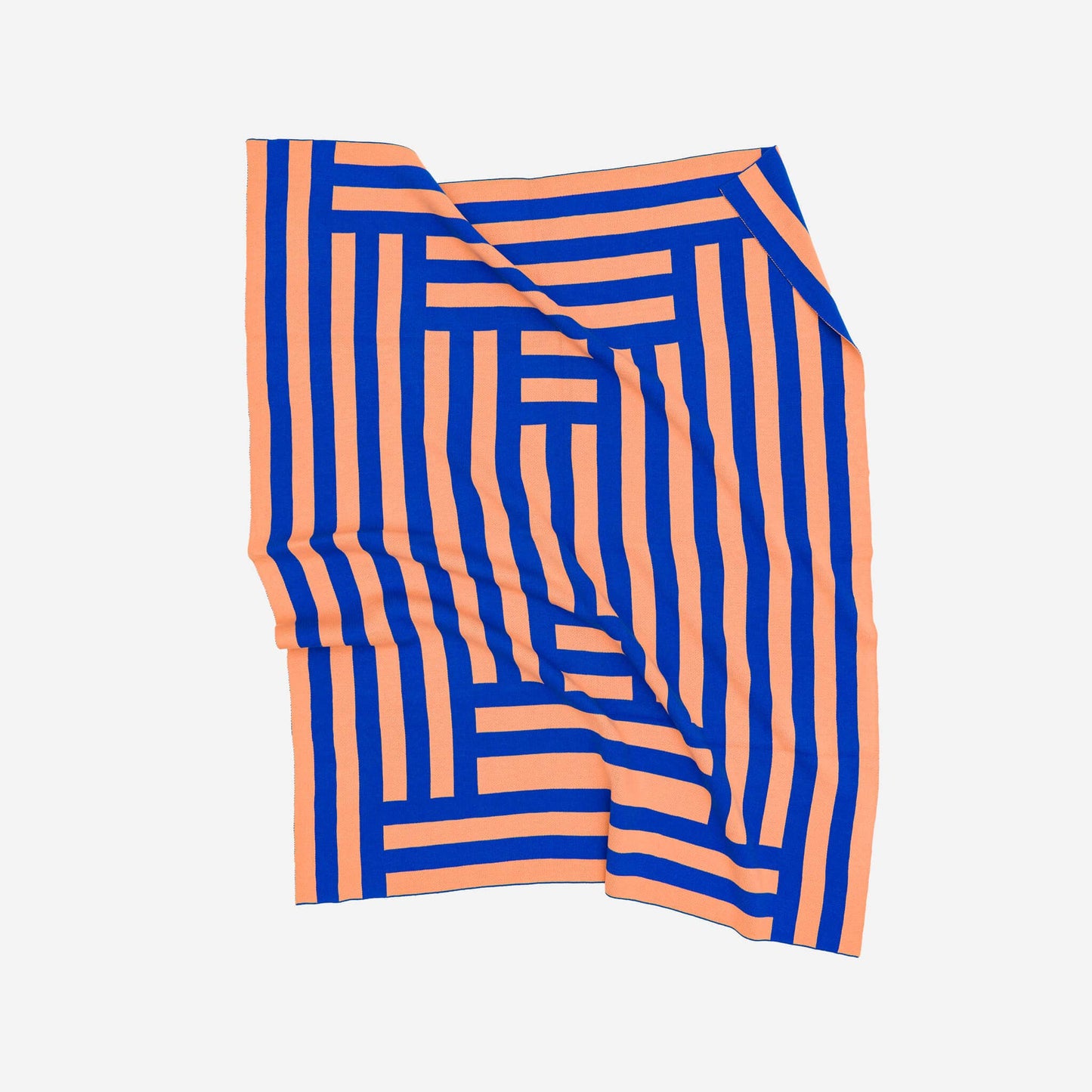 Columns Throw: Cobalt