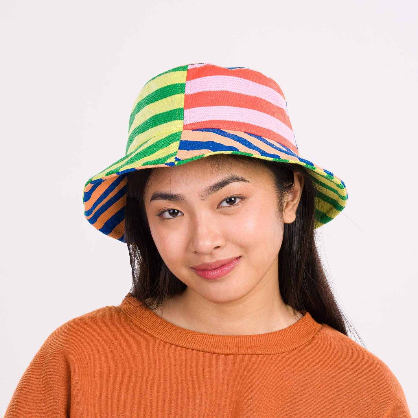 Super Stripe Bucket Hat: Peach Cobalt