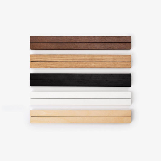 Magnetic Hangers: Natural Oak 20.875"