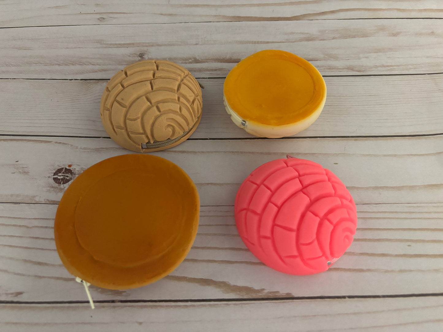 Coin Purse Lime or Bread Viva Greetings