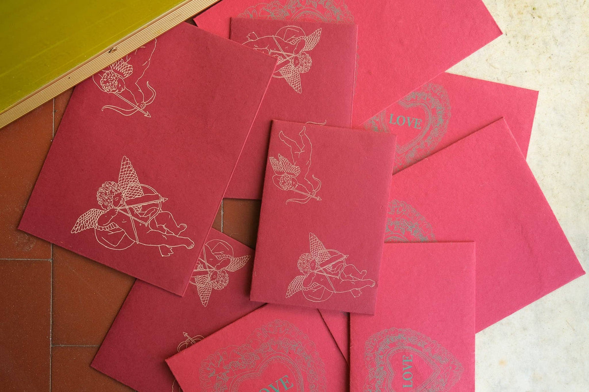 CUPID CONCERTINA GREETING CARD