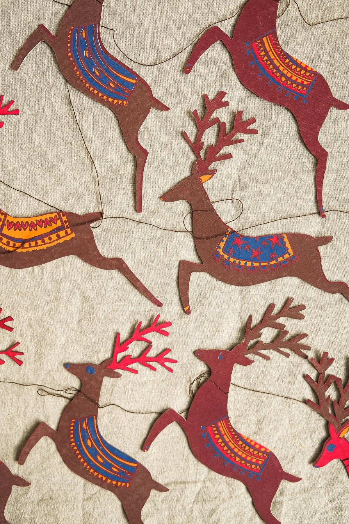 REINDEERS SEWN GARLAND