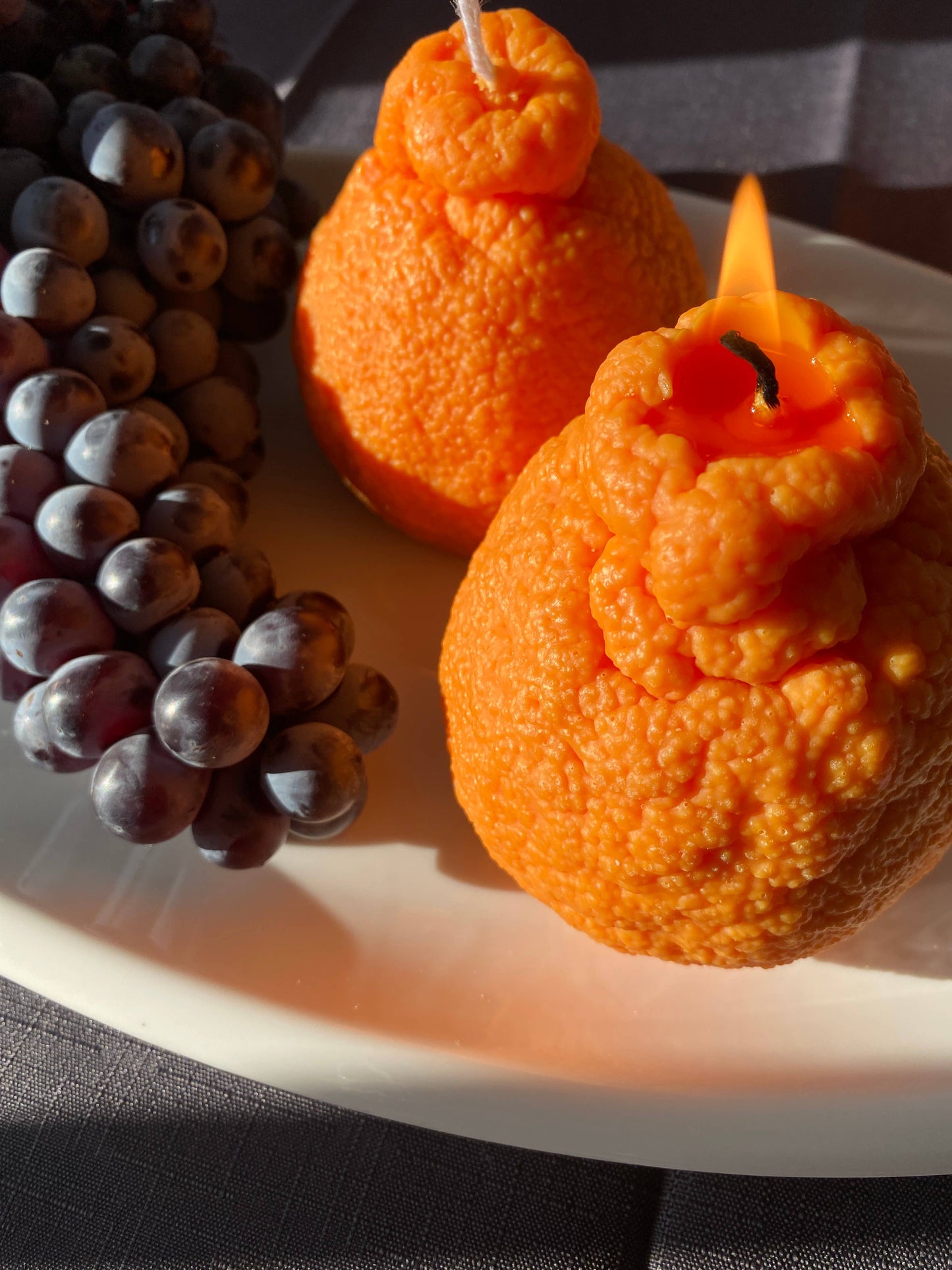 Large Dekopon Citrus Candle: Orange / Citrus / Single Sumo