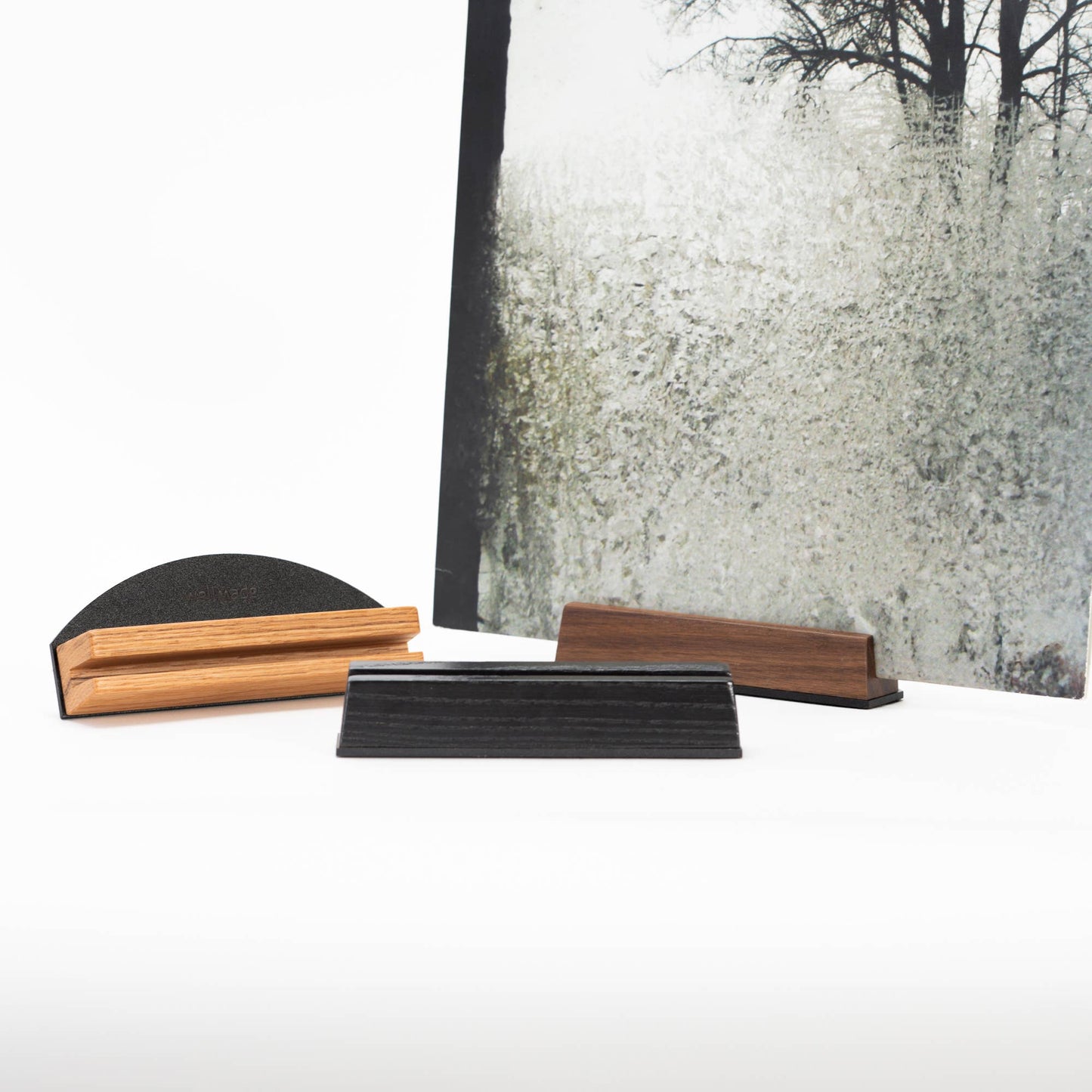 Vinyl Record Tabletop Stand: Walnut