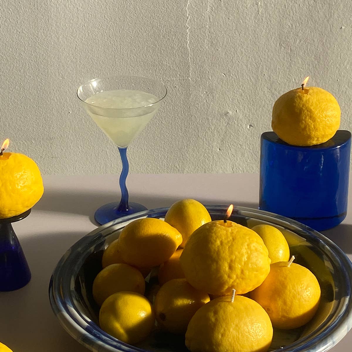Large Lemon Candle: Lemon / Citrus Peel / Single Lemon