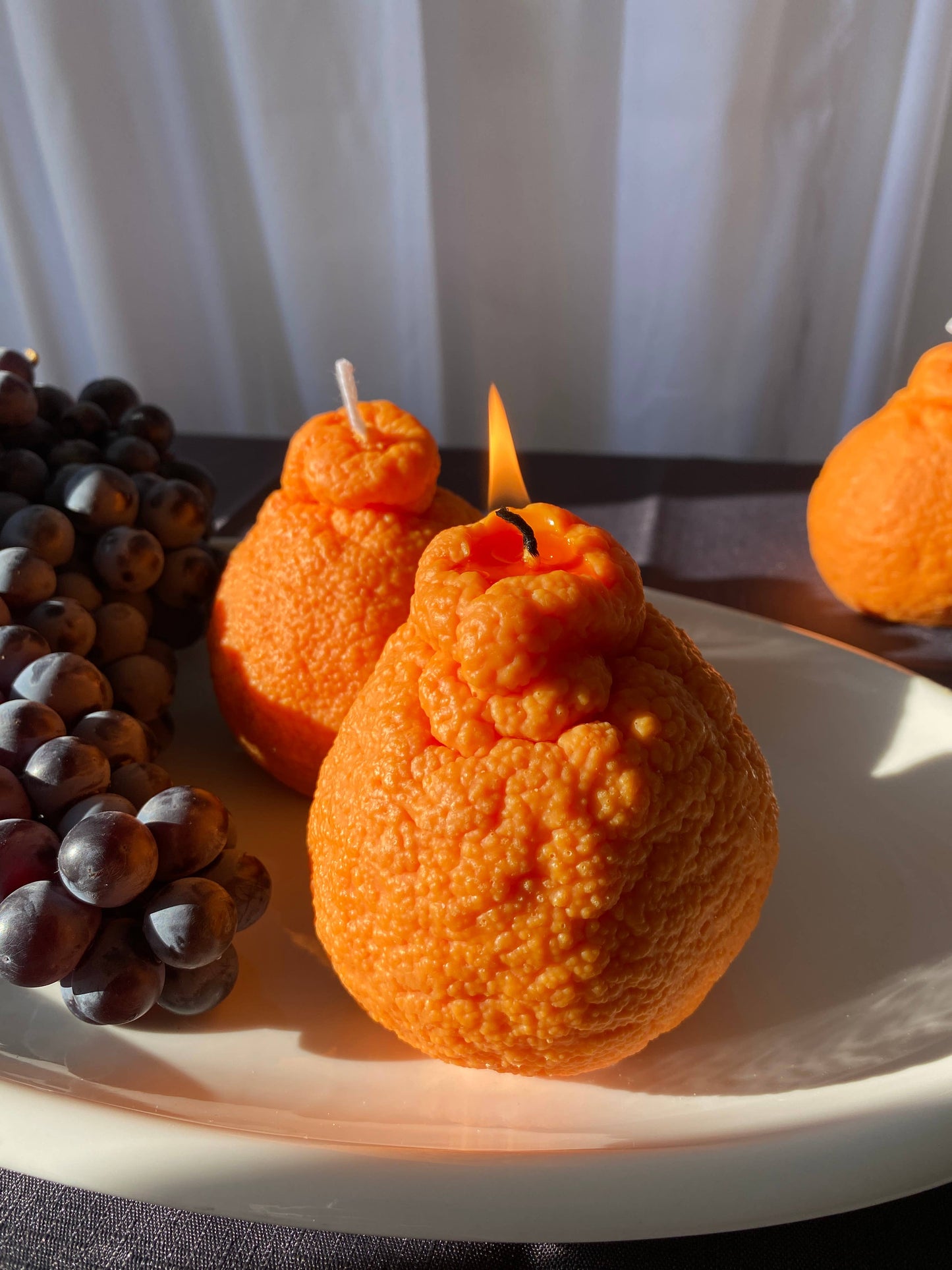 Large Dekopon Citrus Candle: Orange / Citrus / Single Sumo