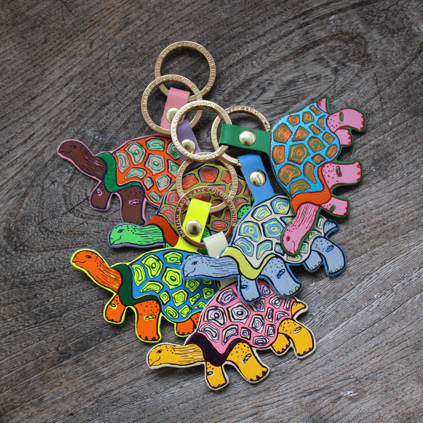 'Easy Going' Tortoise Key Fob: Cream turtle