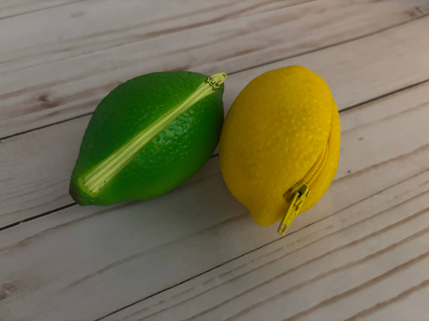 Gag Gift Coin Purse Lemon Lime: Yellow