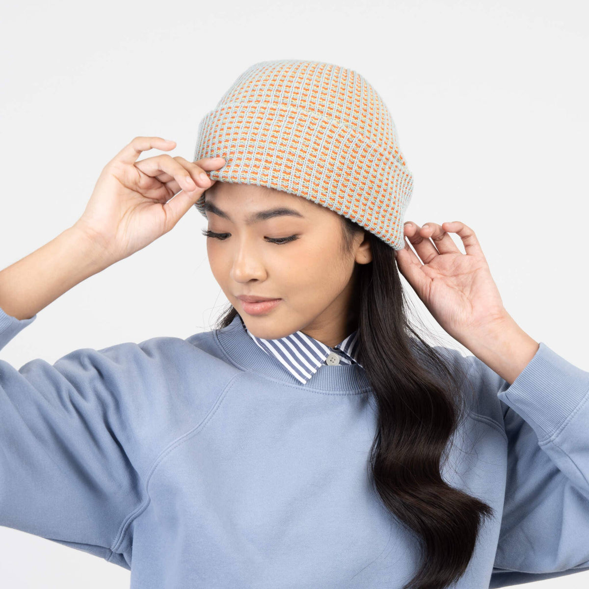 Simple Grid Knit Beanie: Fuchsia