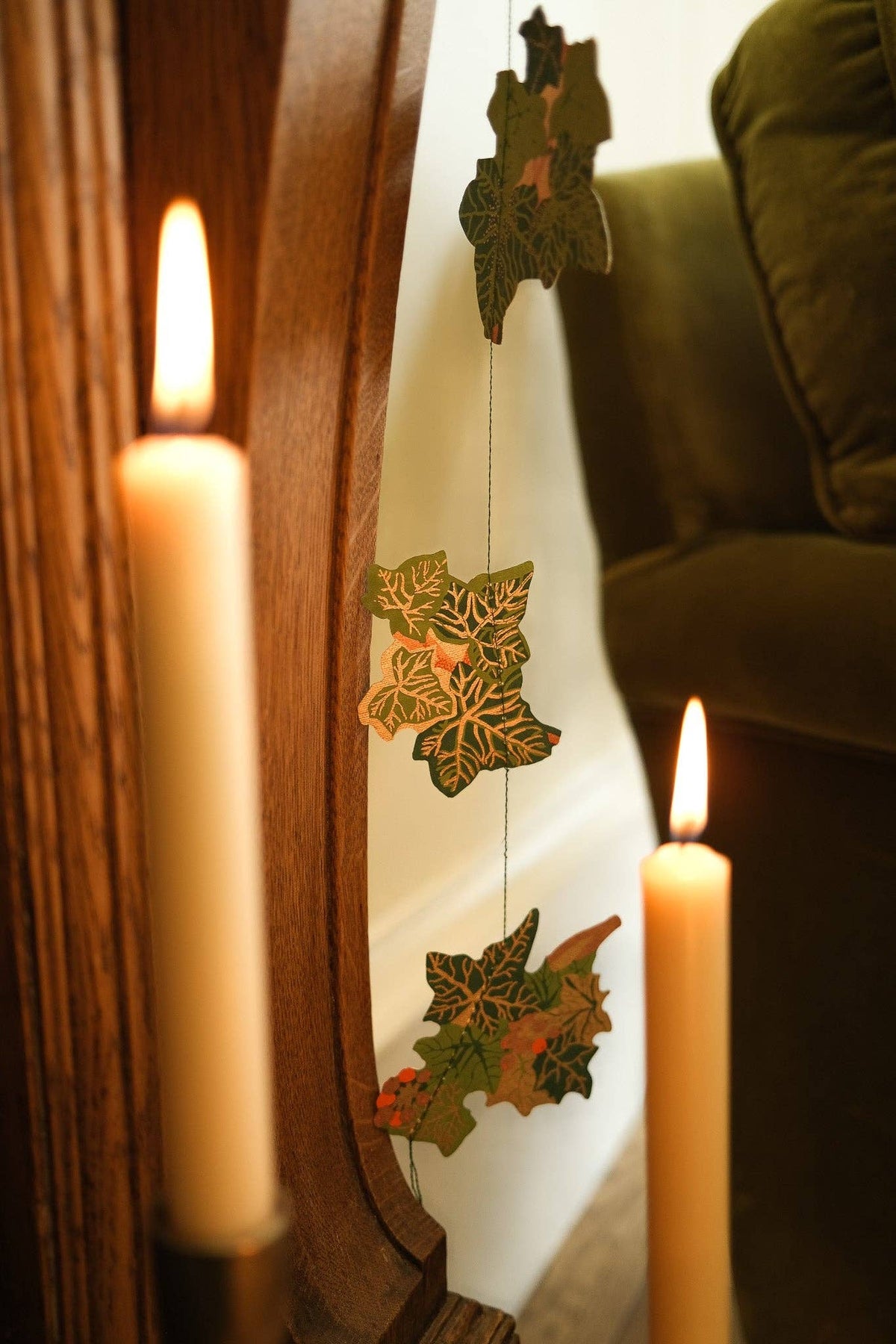 HOLLY AND IVY SEWN GARLAND