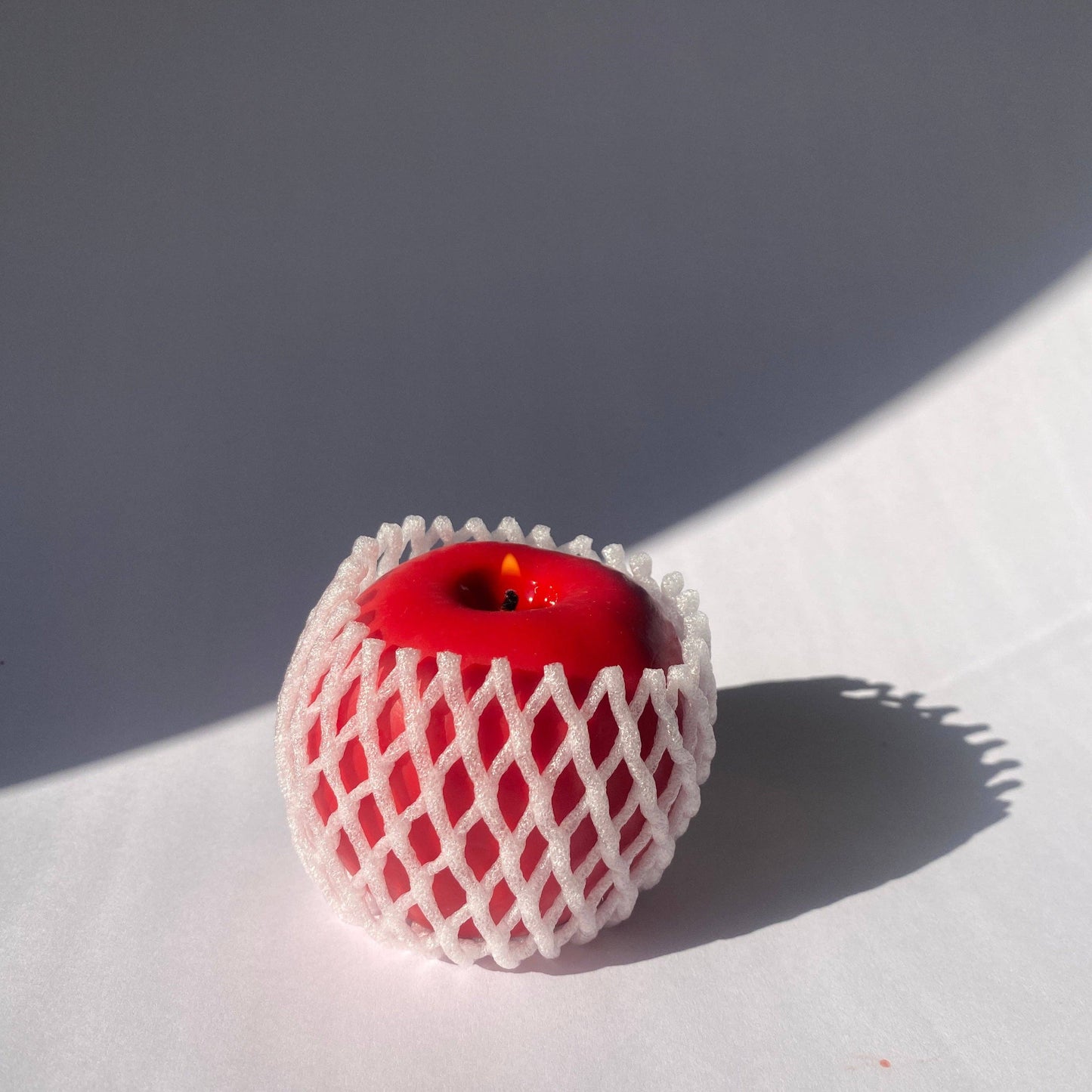 Apple Candle - Red: Red / Apple Harvest / Single Apple