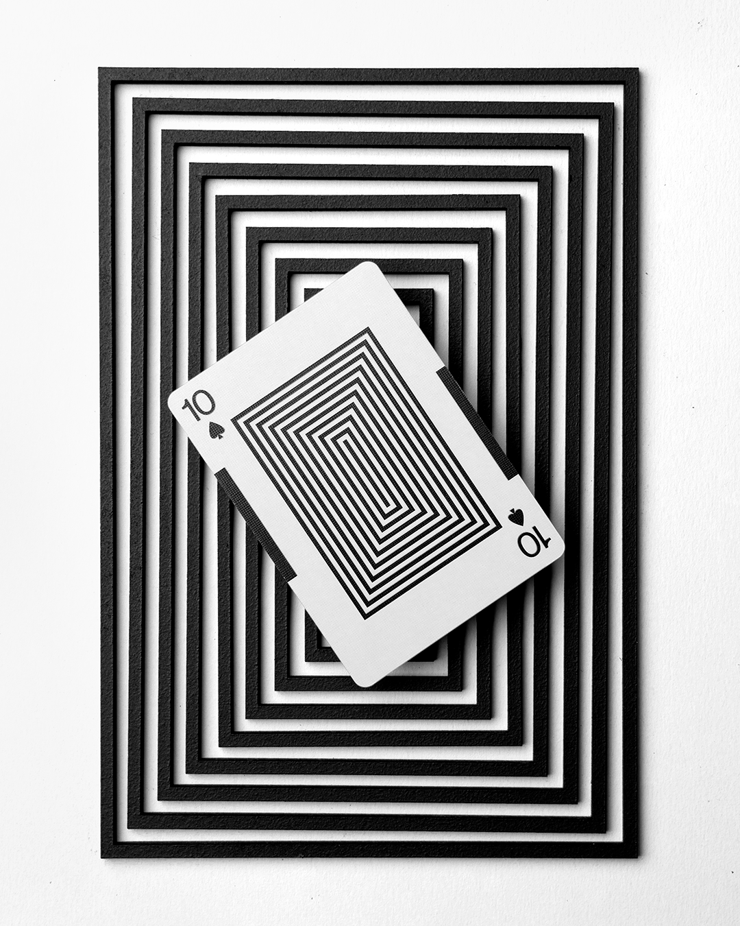 Eames Starburst Playing Cards Black